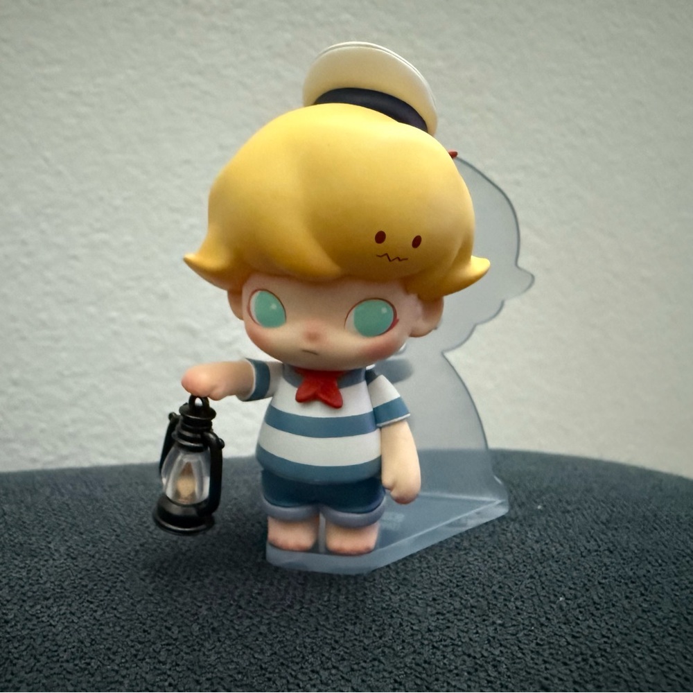 Dimoo *confirmed Shadow Sailor